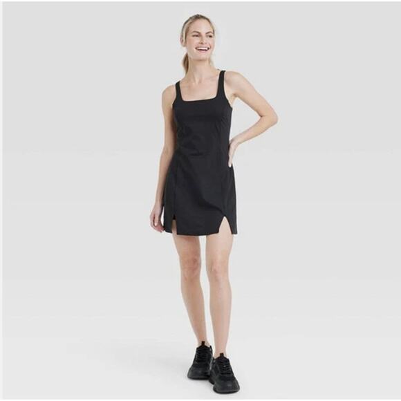 Halter Active Athletic Woven Dress Sz Small Black  NWT-All In Motion - Picture 1 of 9